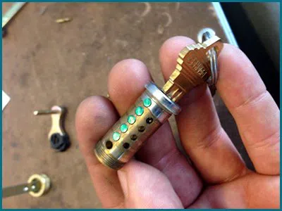 Boston Advantage Locksmith Boston, MA 617-206-2139 Boston Advantage Locksmith Boston, MA 617-206-2139 - 65-9